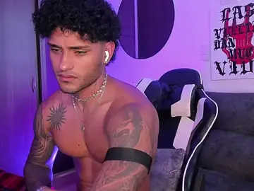 Stripchat Free Porn Cam of Alessandro_Vanni