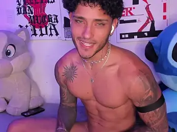 Stripchat Watch Live Sex Cams of Alessandro_Vanni