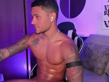 Stripchat Nude Webcam of Alessandro_Vanni