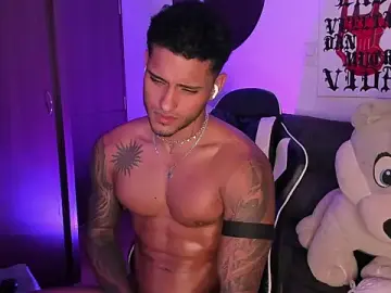 Stripchat Live Porn of Alessandro_Vanni