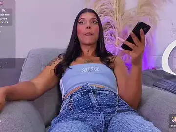 Stripchat Adult Webcam of CoralRigan