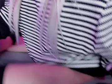 Stripchat Best Webcam of JadeyKhada