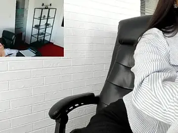 Stripchat Free Porn Cam of Anna_Nobel