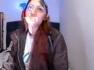 Stripchat Live Porn of holy_juli