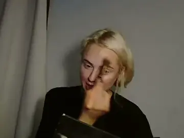 Stripchat Watch Live Sex Cams of sluttypumpkin