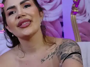 Stripchat Sex Cam of HessaHessy