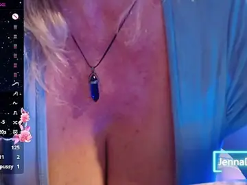 Stripchat Sex Cam of JennaDeluxe