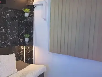 Stripchat Live Sex of MR_EITHAN