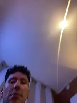 Stripchat Free Porn Cam of MR_EITHAN