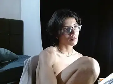 Stripchat Live Sex Cam of VAZAK