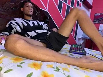 Stripchat Private Sex Chat of tanned_boy