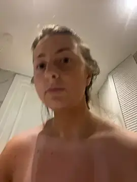 Stripchat Live Porn of curvyflawless