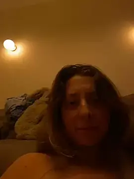 Stripchat Sex Cam of curvyflawless