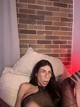 Stripchat Free Porn Cam of Amby_ambar