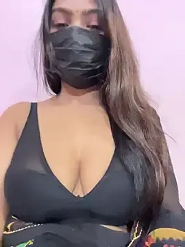Stripchat Nude Webcam of Cute-Ananyaa