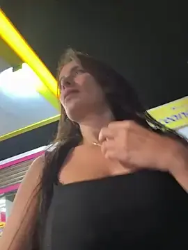 Stripchat Free Porn Cam of Lusty_Louise