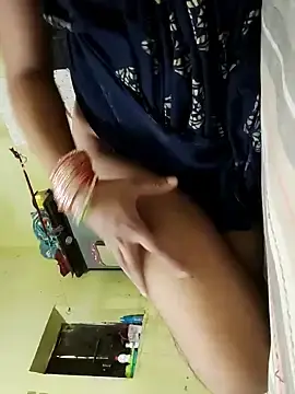 Stripchat Free Porn Cam of Young_love6
