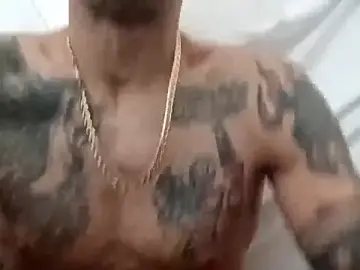 Stripchat Live Sex Cam of alphacloudGod