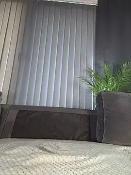 Stripchat Free Live Porn of MeliaQueen