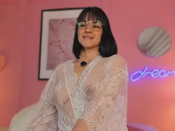 Stripchat Watch Live Sex Cams of SoySaraa