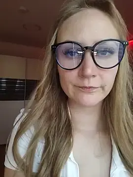 Stripchat Sex Chat of SweetGermanGoddess