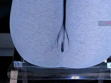 Stripchat Best live sex cam show of Cameltoe_squirt_inPants