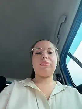 Stripchat Nude Webcam of MeliMoon