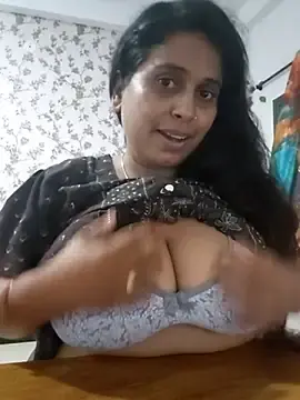 Stripchat Live Sex of cute_cherry07
