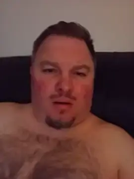 Stripchat Free Live Porn of JdaddyGirthy