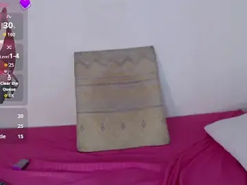 Stripchat Best live sex cam show of Scarlett_Cherry_