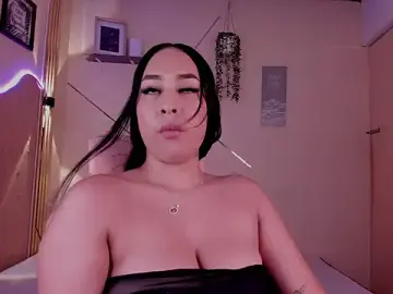 Stripchat Nude Webcam of Valerie_Gloss