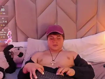 Stripchat Nude Webcam of AxellCullen