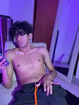 Stripchat Free Live Porn of Limitless_boy