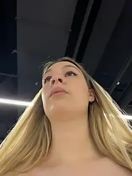 Stripchat Live Porn of SashaCatt