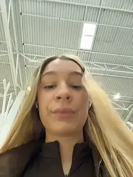 Stripchat Free Porn Cam of SashaCatt