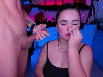 Stripchat Free Porn Cam of Shyfantasies