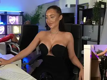 Stripchat Live Porn of BabesGoWild