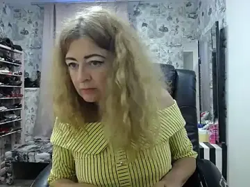 Stripchat Live Sex of Helen1974