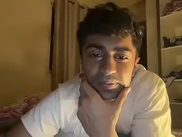 Stripchat Best Webcam of LIPGLOSSDAMAGE