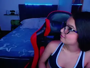 Stripchat Free Live Porn of jessi_and_boy