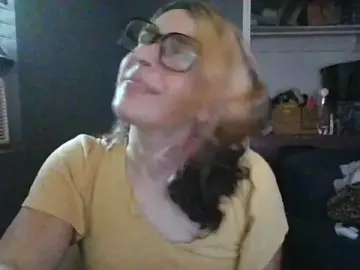 Stripchat Free Porn Cam of mayra_mayhem