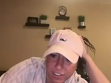 Stripchat Sex Cam of mr_mrs_glitter