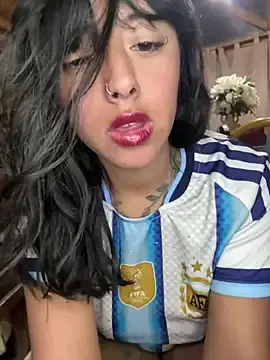 Stripchat Adult Webcam of Maricba2