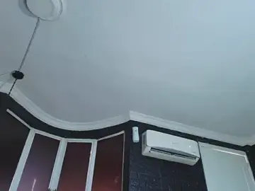 Stripchat Live Sex Cam of AlexLenox_