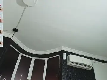 Stripchat Best live sex cam show of AlexLenox_