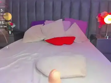 Stripchat Free Live Porn of Kollinn_