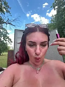Stripchat Live Porn of OliviaaFischer