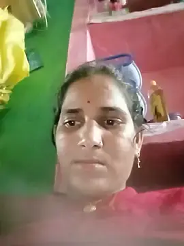 Stripchat Live Sex Cam of Soniahot02