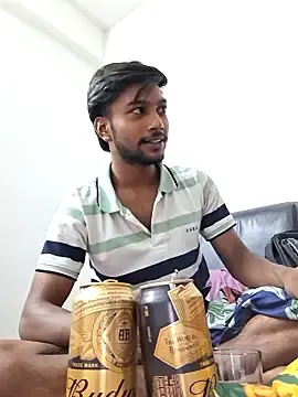 Stripchat Sex Cam of rohit_punjab