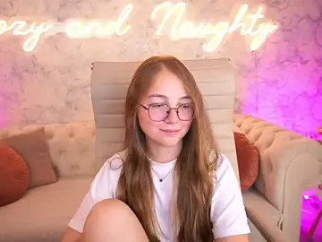 Stripchat Live Sex Cam of ArrinaWairr